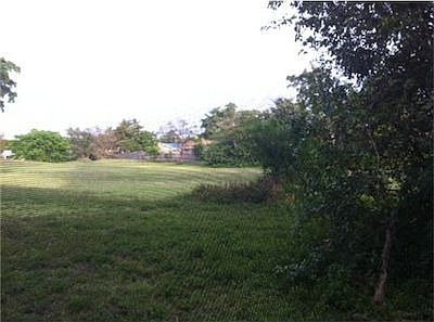 5th image of 870 NE 207th Ter #1059