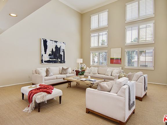 5th image of 121 S Palm Dr APT 603