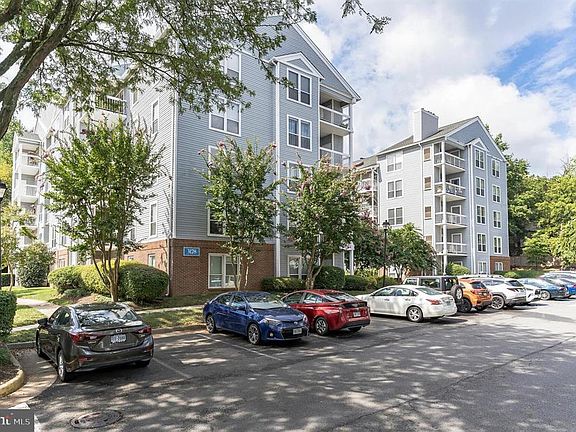 2nd image of 3178 Summit Square Dr APT E5