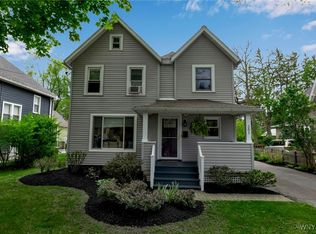 301 Oakwood Ave, East Aurora, NY 14052