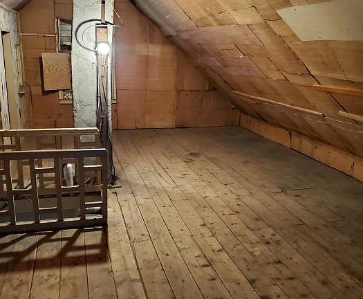 4th image of 26 Woodland Ave Floor 2