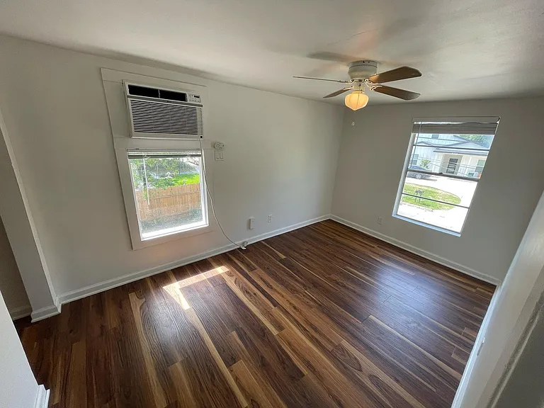 6404 Ponca St #B — Photo 5