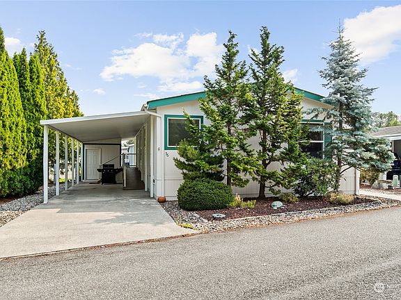 4th image of 14727 43rd Avenue NE #56