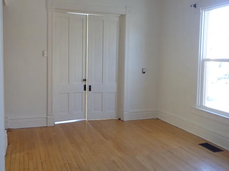 1290 Race St — Photo 7