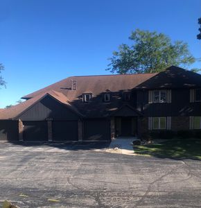 2523 E Lakeshore Dr UNIT A-20, Crown Point, IN, 46307