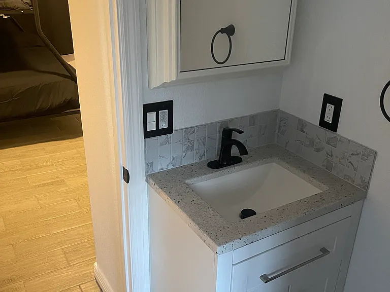 880 Coral Reef Dr — Photo 18