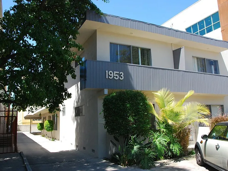 1953 Overland Ave #3 — Photo 2