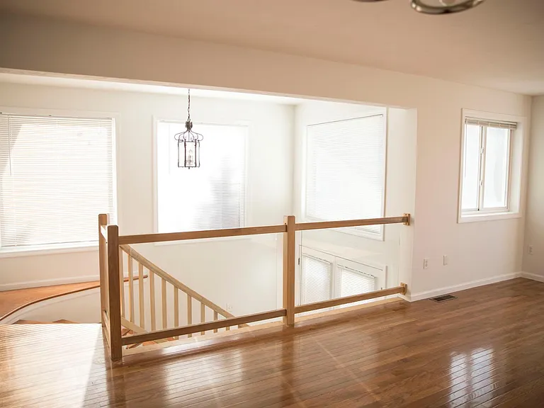 37 America Blvd #1C — Photo 6