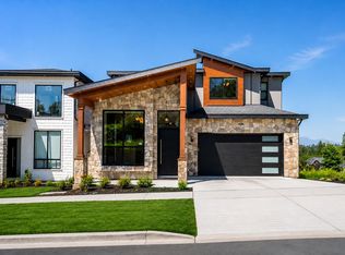 13977 60a Ave, Surrey, BC V3X2C5