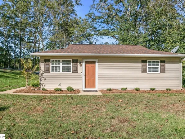 22 Kimbell Ct, Greenville, SC 29617