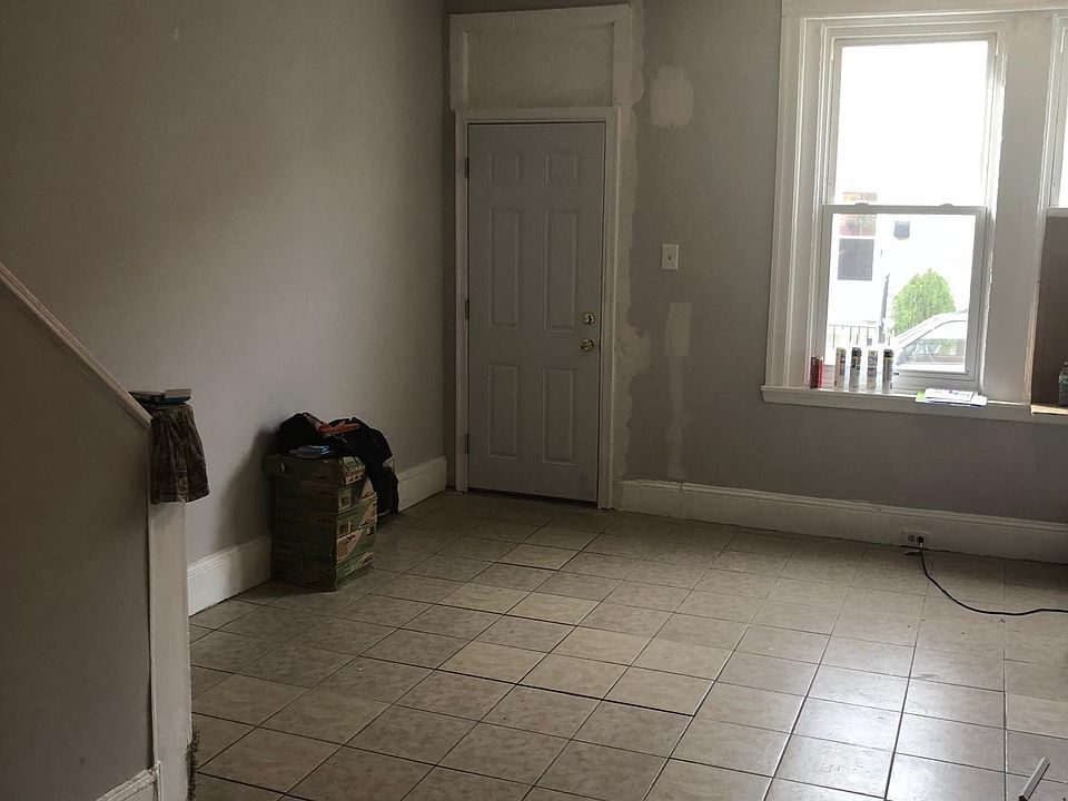 1st image of 3931 N Darien St