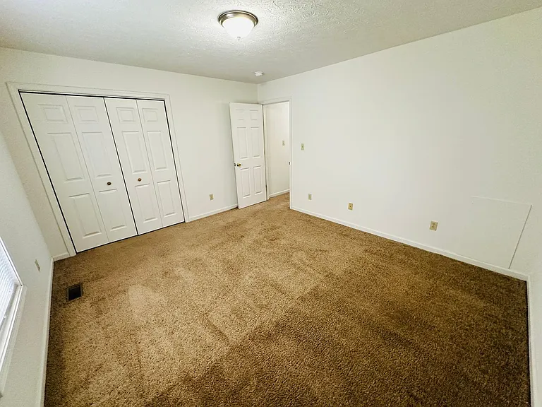75 Majestic Dr — Photo 18