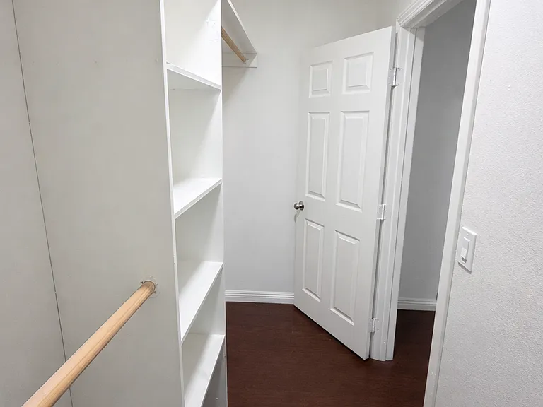 El Centrico Apartments — Photo 9