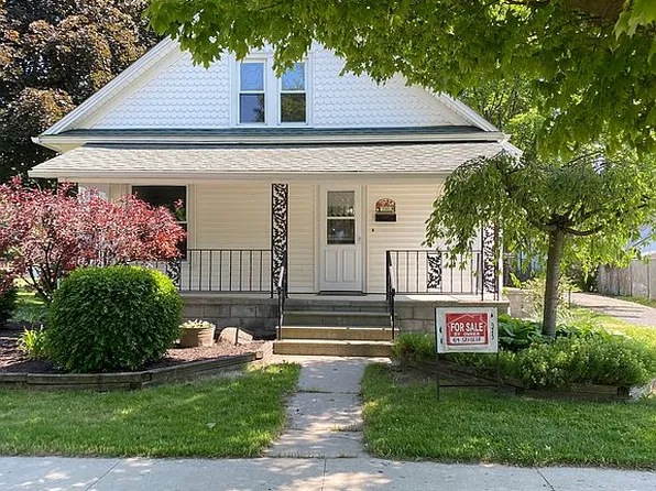 510 E Chestnut St, Wauseon, OH 43567