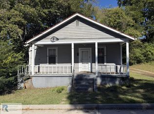 11 Maury St, Danville, VA 24541