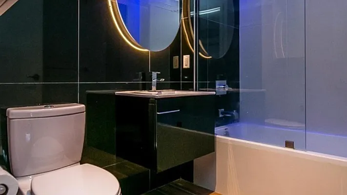 Rented by Nooklyn NYC LLC | media 32