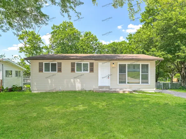 1417 Moran Dr, Saint Louis, MO 63135