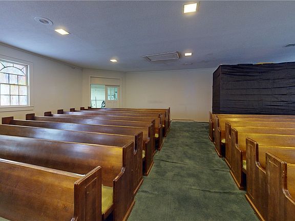 2nd image of 415 Church St