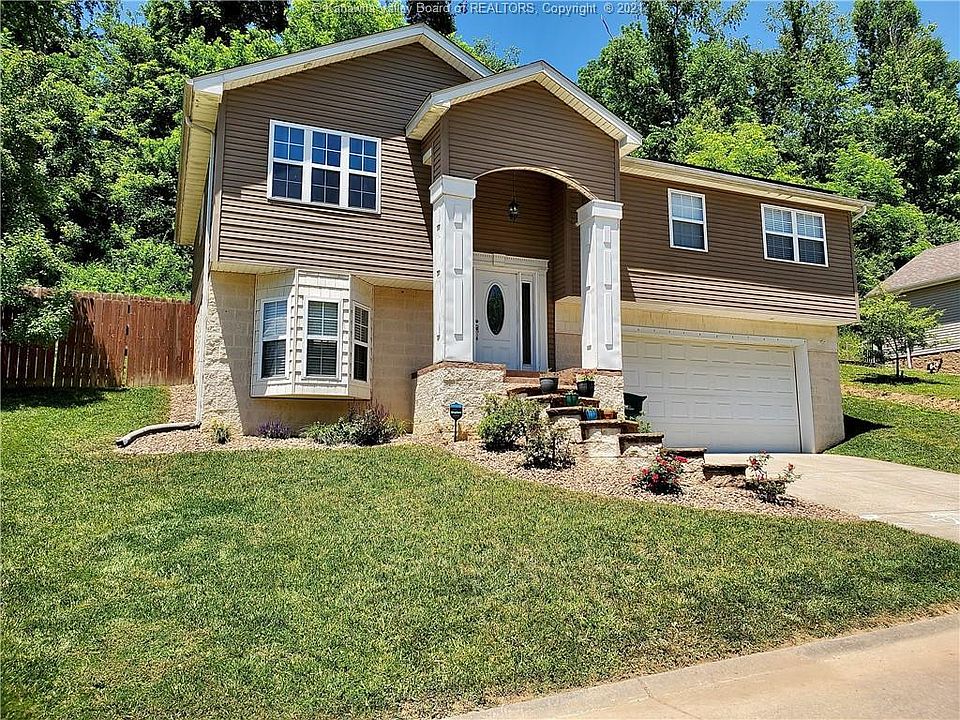 1st image of 113 Deer Valley Dr