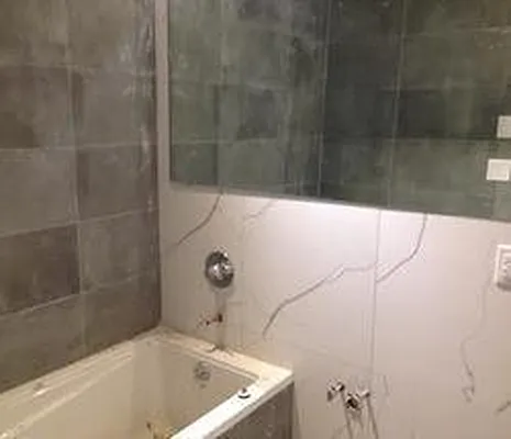 Rented by Loom Group | media 18