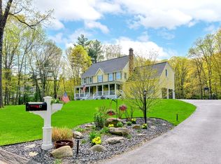 17 Sunset Dr, Sterling, MA 01564