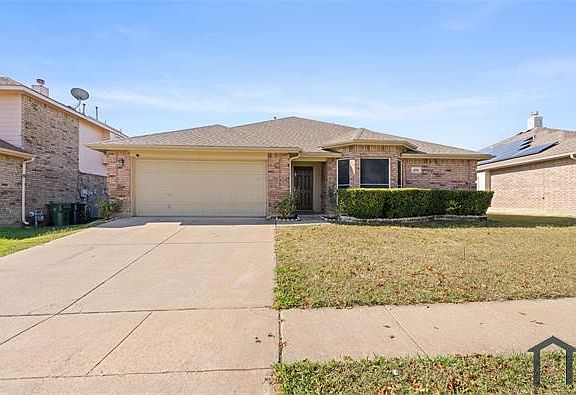 3rd image of 6718 Meadowcrest Dr