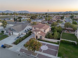 1553 W Ceres St, Rialto, CA 92376