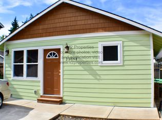 2309 SE 142nd Ave UNIT B, Portland, OR 97233