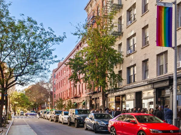 119 Christopher Street image 12 of 19