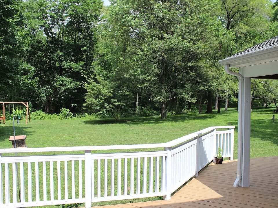2nd image of 82 Pebble Valley Dr