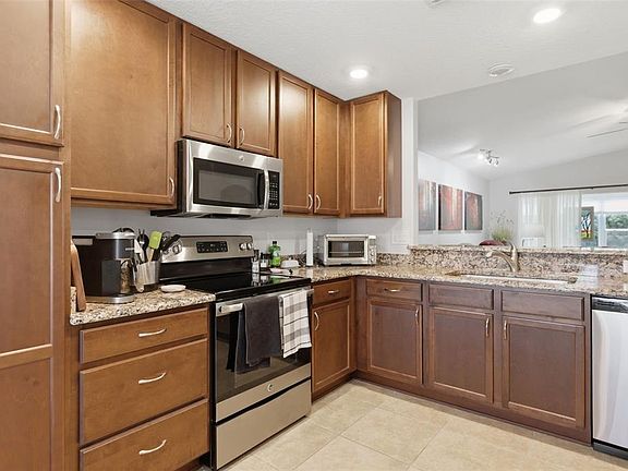 5th image of 5322 POND CROSSING PLACE