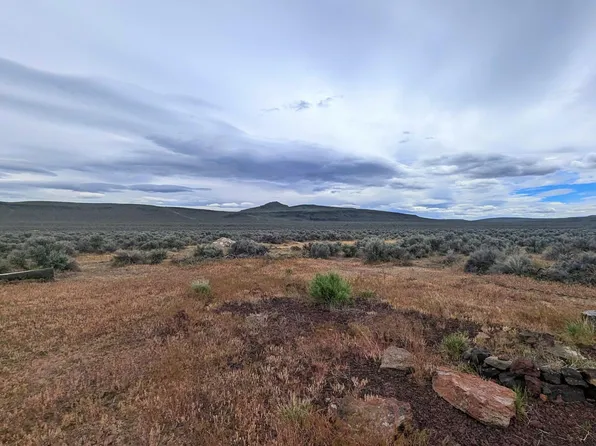 1600 Christmas Valley Hwy, Christmas Valley, OR 97641