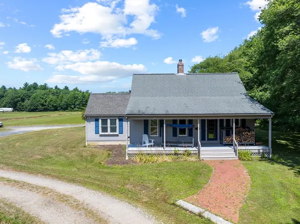 664 Wareham St, Middleboro, MA 02346