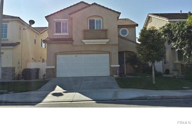 1st image of 371 Camino De La Luna