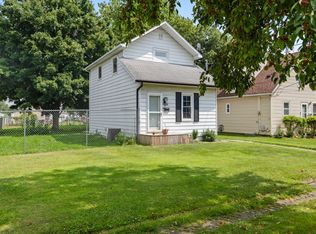 1901 E 23rd St, Des Moines, IA 50317