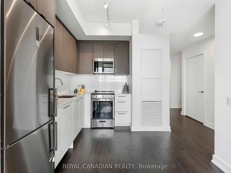 215 Veterans Dr N #1110 — Photo 18