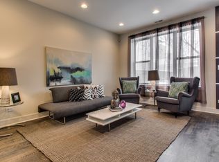 2310 N Oakley Ave, Chicago, IL 60647