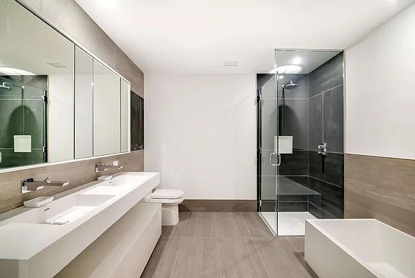 Rented by Compass | media 24