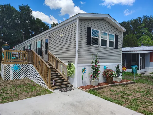 8401 NW 13th St #26, Gainesville, FL 32653
