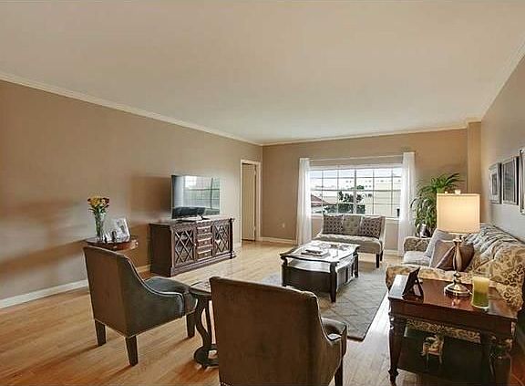 5th image of 1750 Saint Charles Ave APT 443
