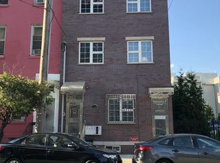 924 Green St FL 2ND, Philadelphia, PA 19123