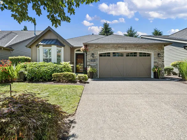 426 Troon Ave, Woodburn, OR 97071