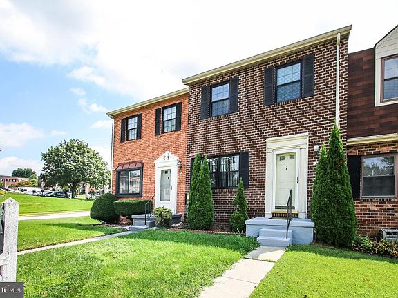 2nd image of 3 Brucester Bridge Ct