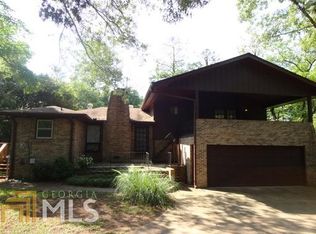 10 Dogwood Ln, Stockbridge, GA 30281