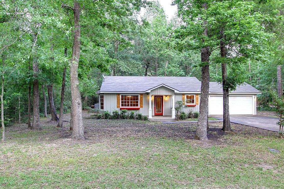 1st image of 4895 Holly Ln E
