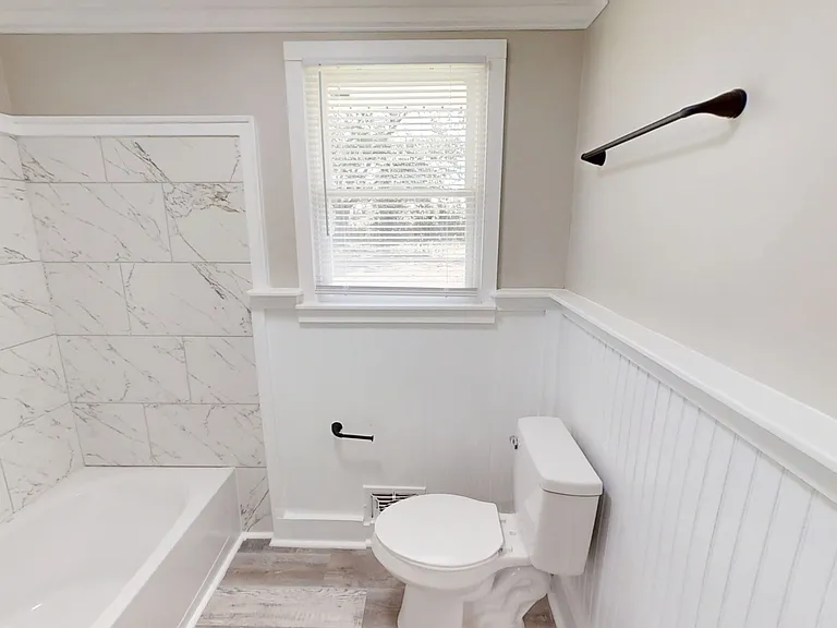 1022 Oakdale Rd #1 — Photo 8