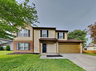 5225 Hidden Ridge Ct, Indianapolis, IN 46221