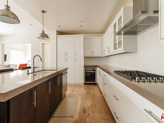5th image of 12655 Sandhill Ln #2