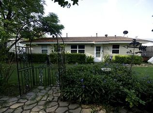 1905 Anderson St, Irving, TX 75062