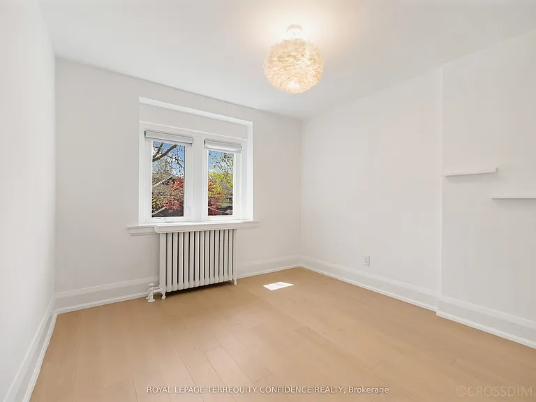 68 Cranbrooke Ave — Photo 17